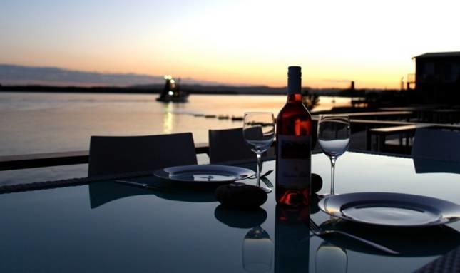 Villa Riviera On River Front Ballina Exterior foto