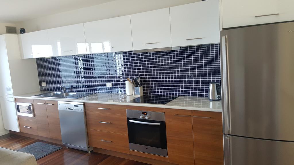 Villa Riviera On River Front Ballina Exterior foto